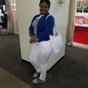 Meet your Posher, Georgett